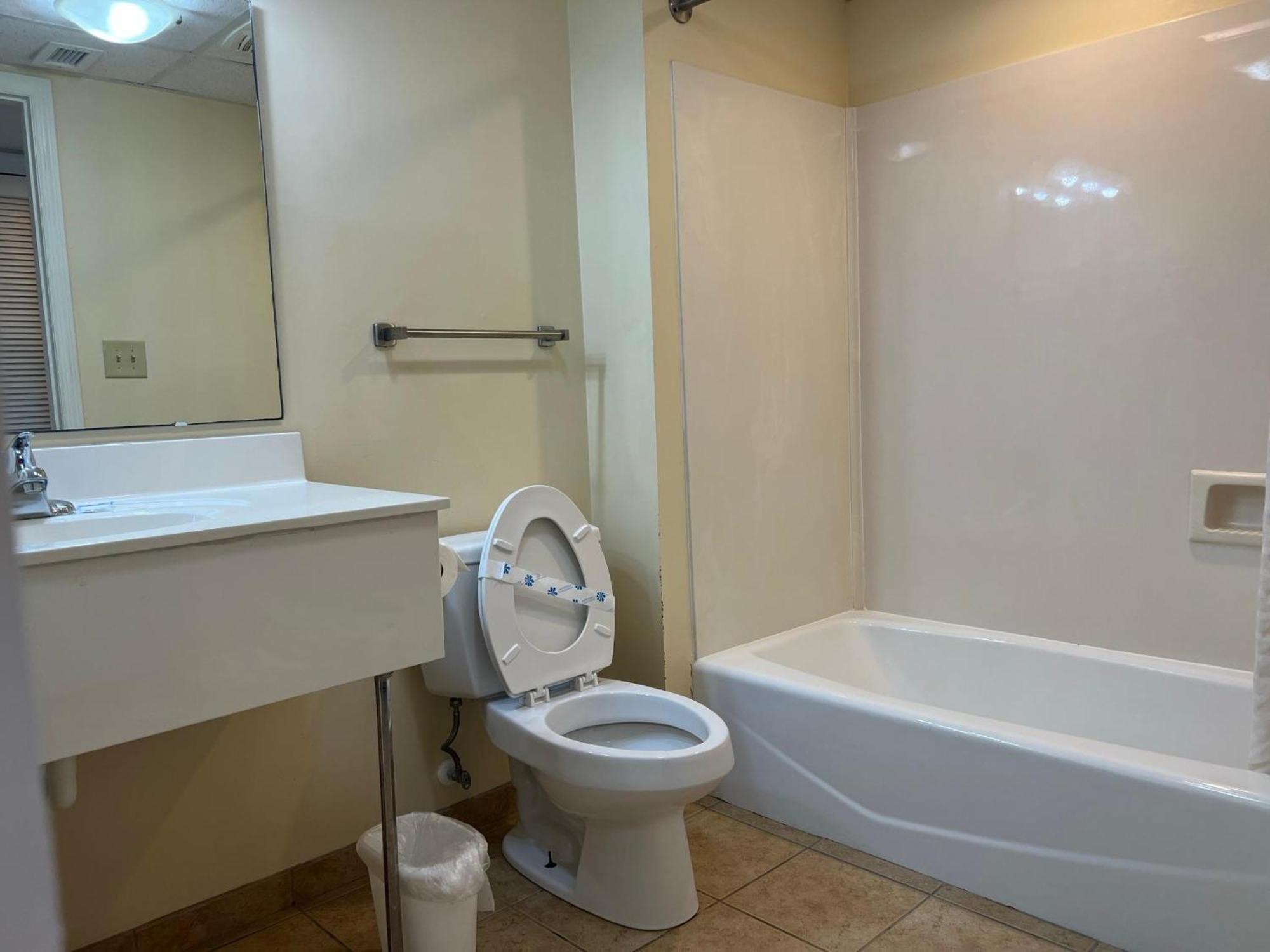 マートルビーチ 2501 S Ocean Blvd, 1109 - Ocean Front Sleeps 6ヴィラ エクステリア 写真